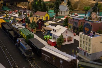 America On Wheels Holiday Train Exhibit 02