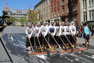 Albany Tulip Festival Street Scrubbing