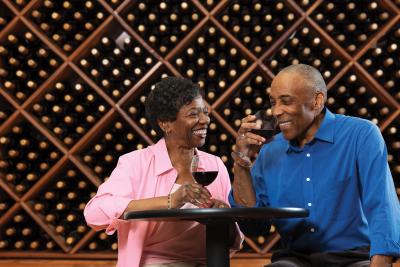 wine tasting at Vynecrest, Lehigh Valley, PA