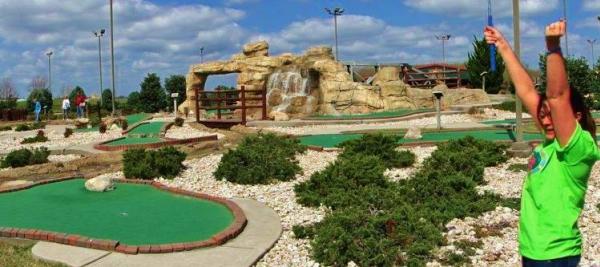 colorado canyon mini-golf