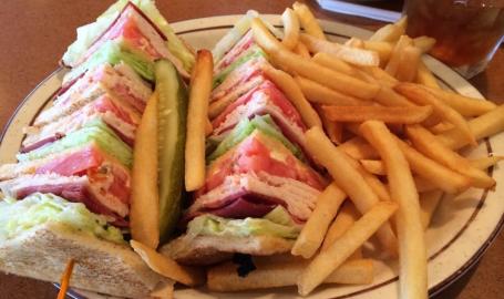 Johnel's BLT Club