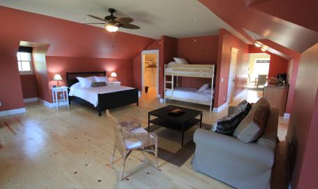 Beverly Shores Suite