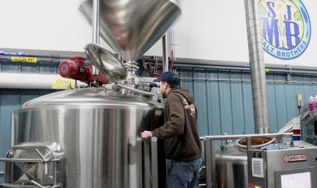 Bob Brewing at St John Malt Bros Brewery