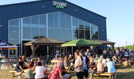 Byway Brewing outdoor patio daytime
