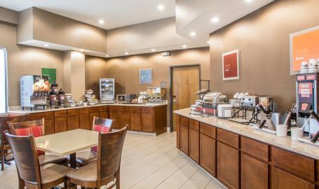 Breakfast Room