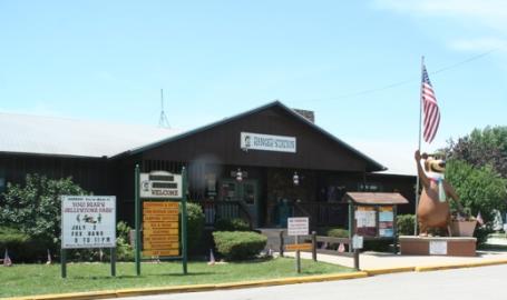 Yogi Camp Jellystone Hotel Portage Ranger Station