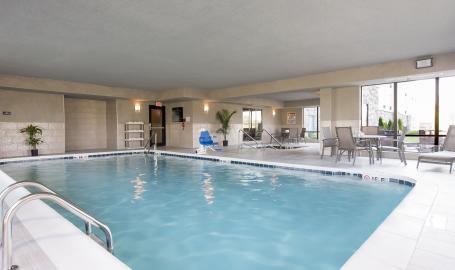 Hampton-inn-michigan-city-pool