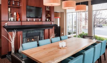 Hilton Garden Inn Merrillville Hotel lobby seating
