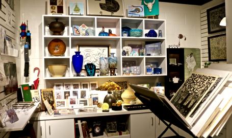 LCA Gallery Shop