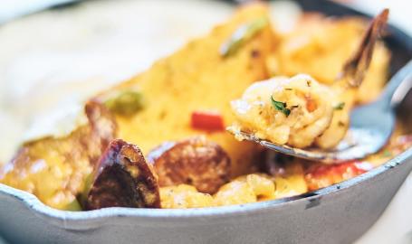 Avgo Egg & Shrimp Skillet