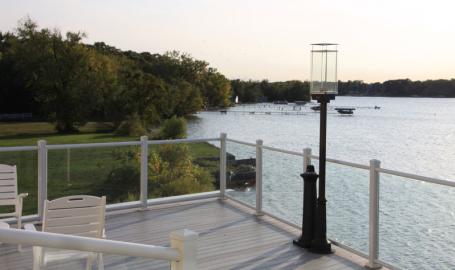 Lighthouse Restaurant Dining Banquet Cedar Lake Balcony