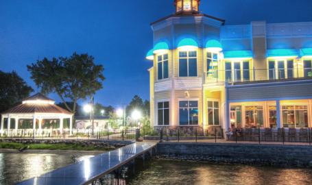 Lighthouse Restaurant Dining Banquet Cedar Lake Exterior