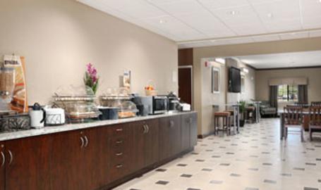 Microtel Inn Suites Hotel Michigan City Breakfast