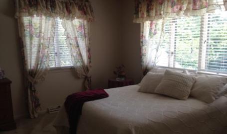 Moran Inn DeMotte B&B room