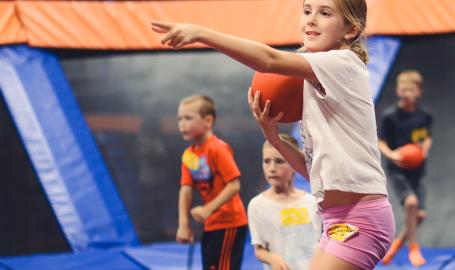 sky-zone-schererville-dodgeball
