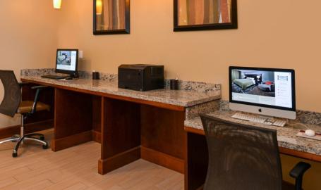 Staybridge Suites Merrillville Hotel business center