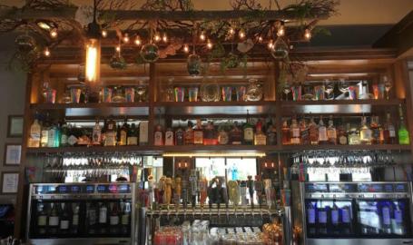 Lincoln Flats Bar