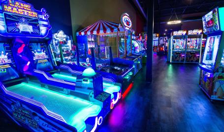 up-your-alley-arcade2