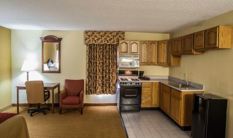 Comfort Inn Hotel Michigan City suite with kitchen