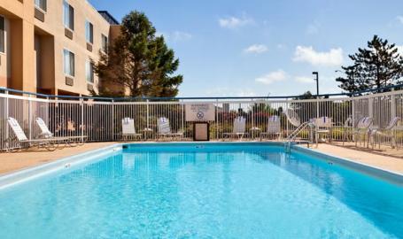 Fairfield Inn Hotel Merrillville Pool