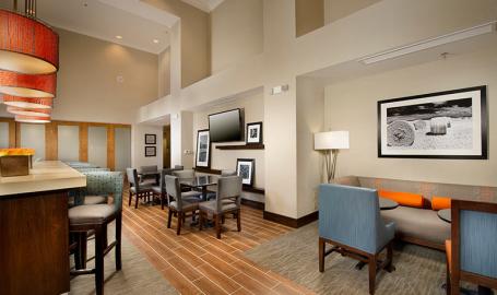 Hampton Inn & Suites Hotel Schererville Lobby