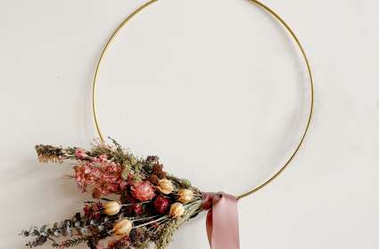 Modern Dried Floral Wreath Workshop