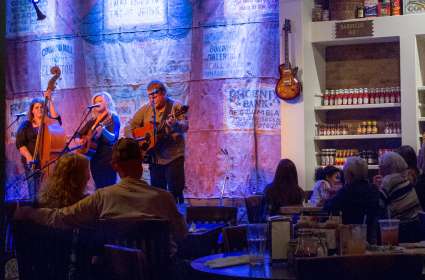 “Live on the Square” Concert Series with Puckett's Columbia