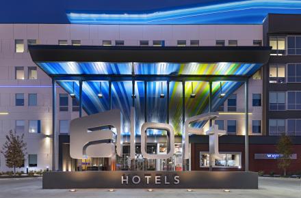 Aloft Arlington South Exterior