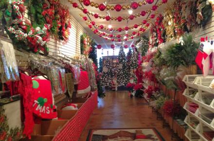 decorators warehouse
