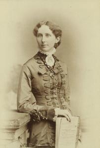 Black and white photo of Mary Rippon