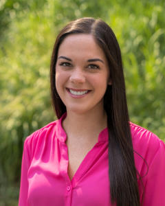 2019 Headshot - Erin Randall