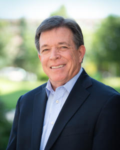 2019 Headshot - Mike Burns
