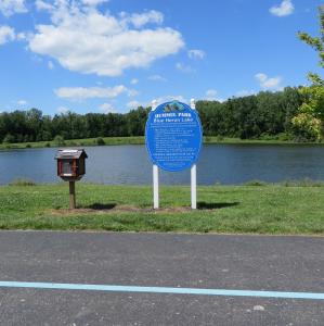 Blue Heron Lake, Blue Heron Path, Hummel Park, Plainfield