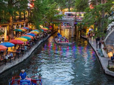 San Antonio River Walk Things To Do Restaurants
