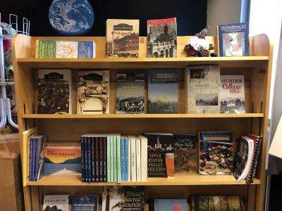 Discover Albany Visitors Center gift shop