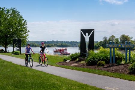 biking-riverfront-park-harrisburg-pa-greenbelt