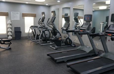 Holiday Inn Medical Gym