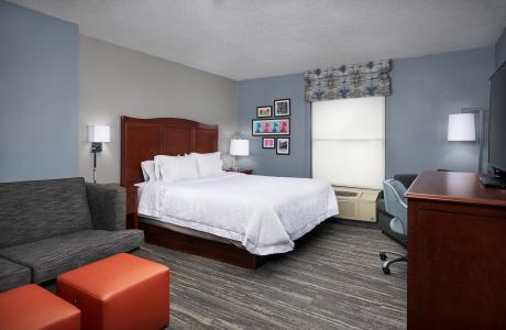 Hampton Inn King