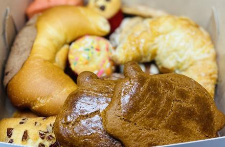 Antojo Bakery