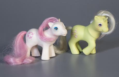 2 my little pony toys