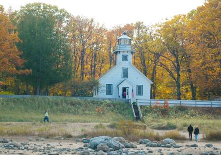 Five Traverse City Lighthouses Traversecity Mi