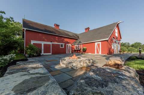 Red Barn 20