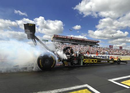Dragster at Lucas Oil Raceway