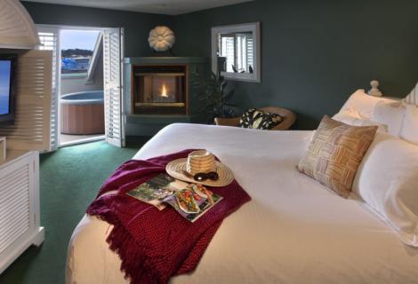 Sea Venture Room