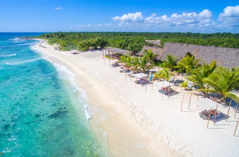 Beach Club - Cancun Adventures