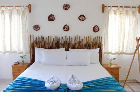 HAB. DELUX HOTEL JAIBA.jpg