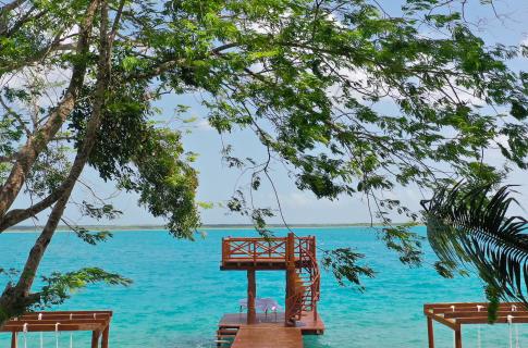 Mia Bacalar Luxury Resort & Spa