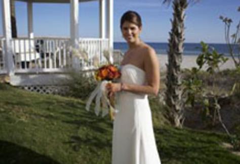 1367420745.4udL.islander-inn-bride-cms.jpg