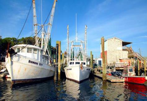1490201820.P28Z.Southport-Shrimp-Boats-NCBI.jpg