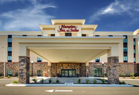 Hampton Inn and Suites_exterior